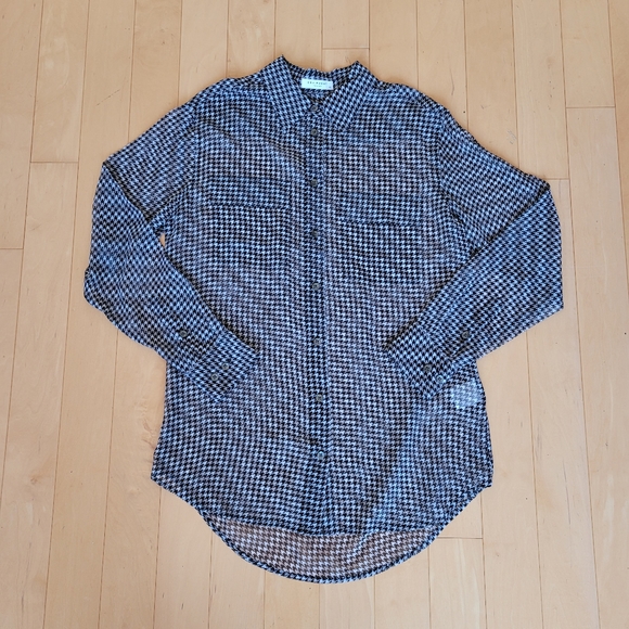 Equipment Grey Houndtooth Pure Silk Blouse - Picture 3 of 9